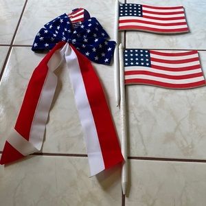 Set of two solid wood flags and one new bow